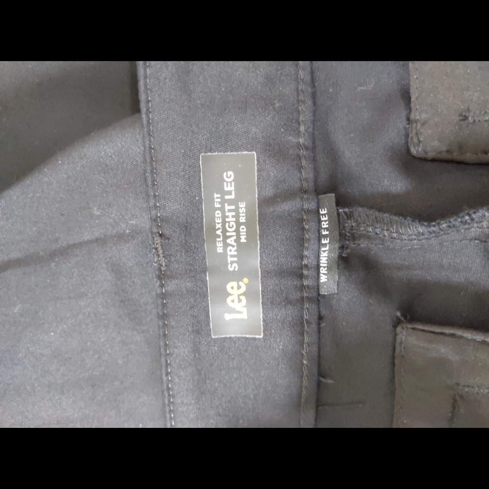 Lee Wrinkle Resistant Straight LegPant - Picture 6 of 9